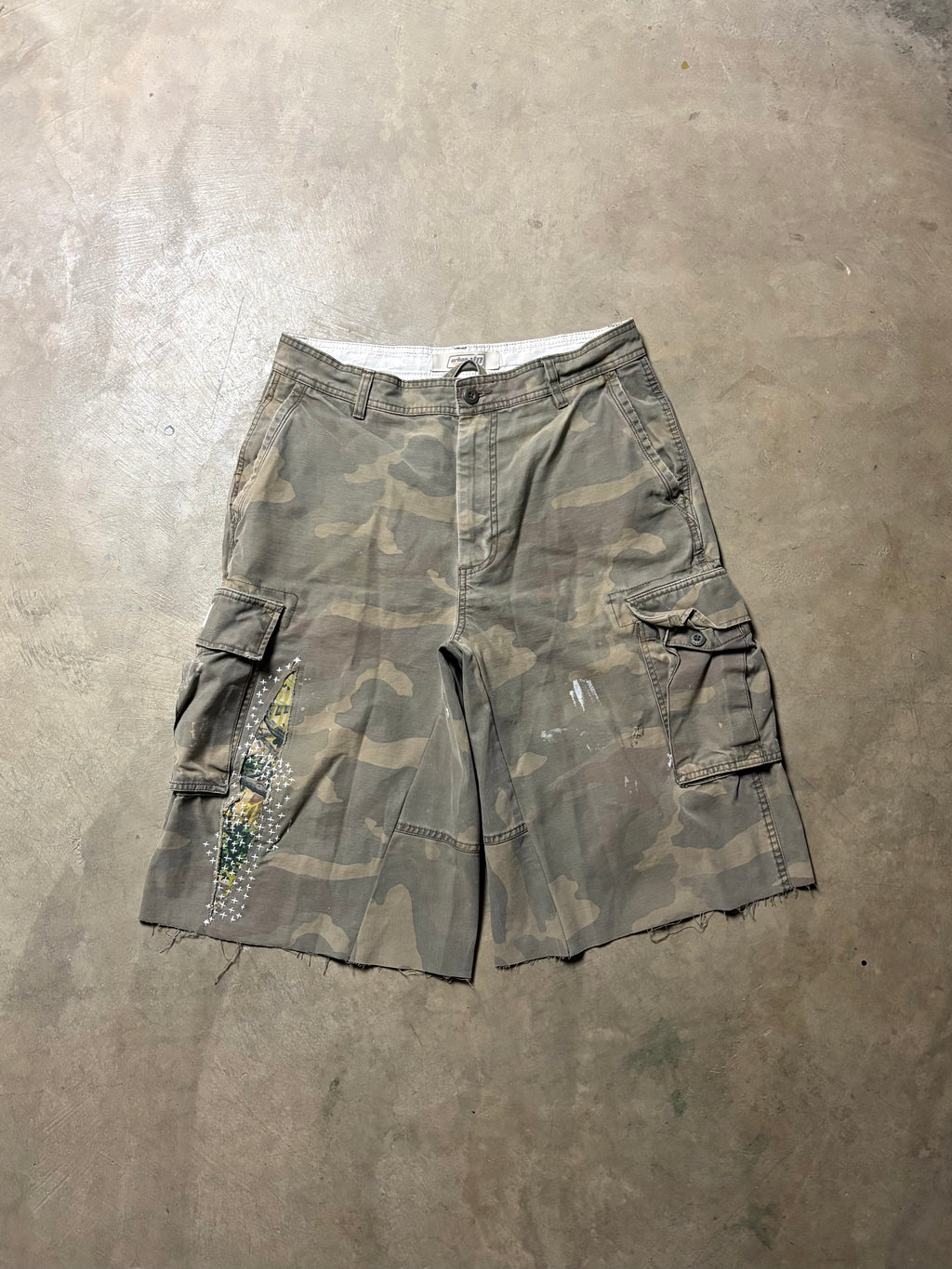 Vintage Sashiko-Repaired Camo Short - 30