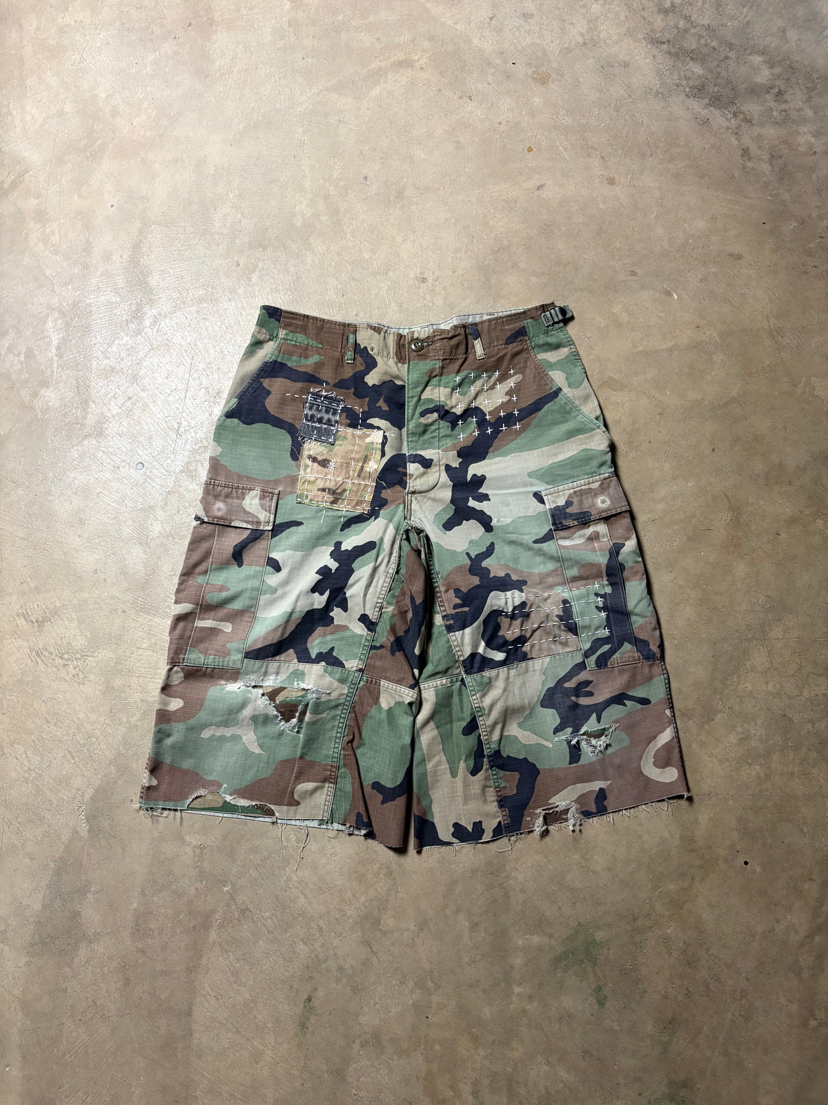 Vintage Faded Sashiko-Repaired Military Camo Short -32