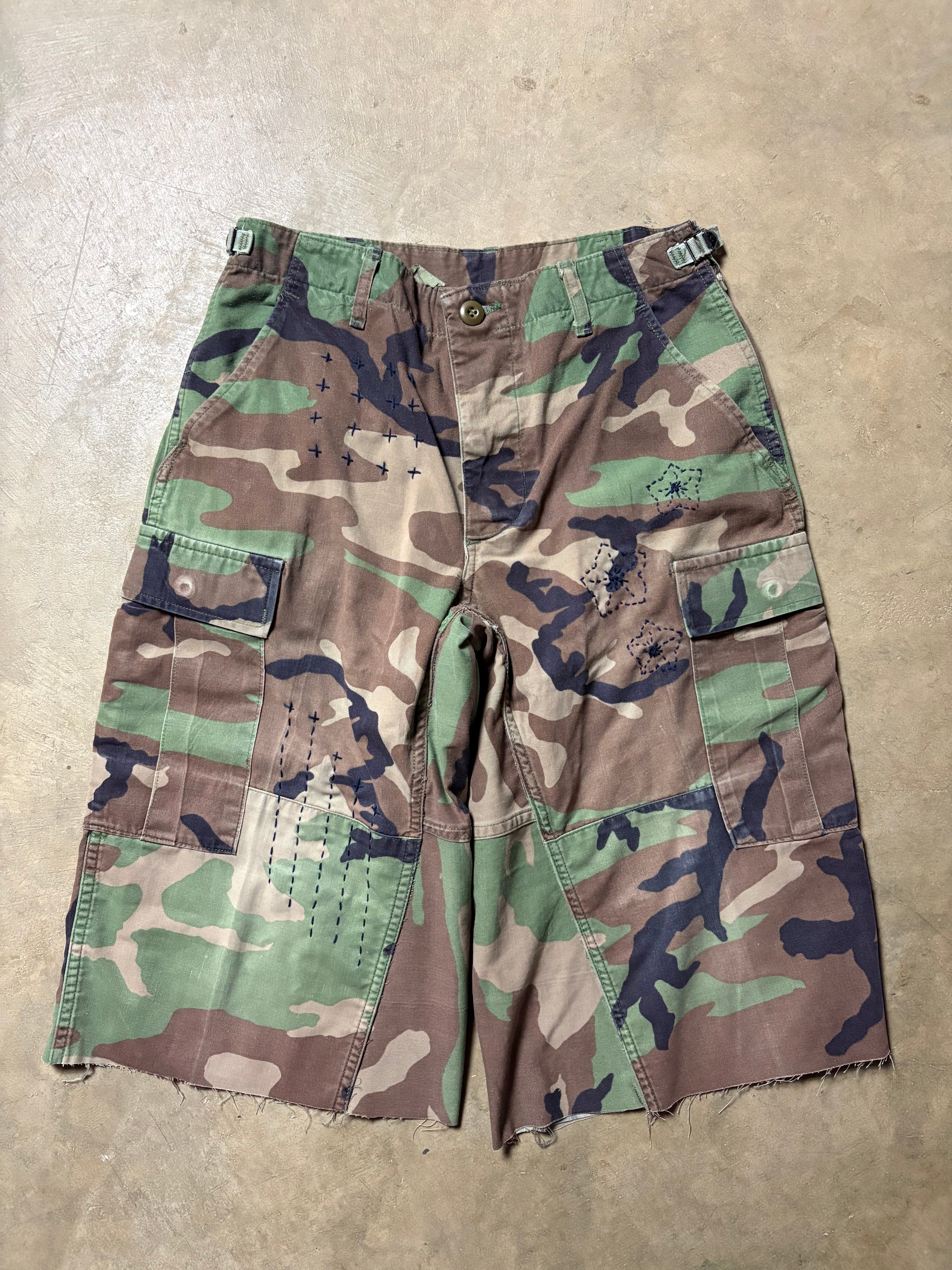 Vintage Sashiko-Repaired Floral Military Camo Short - 28