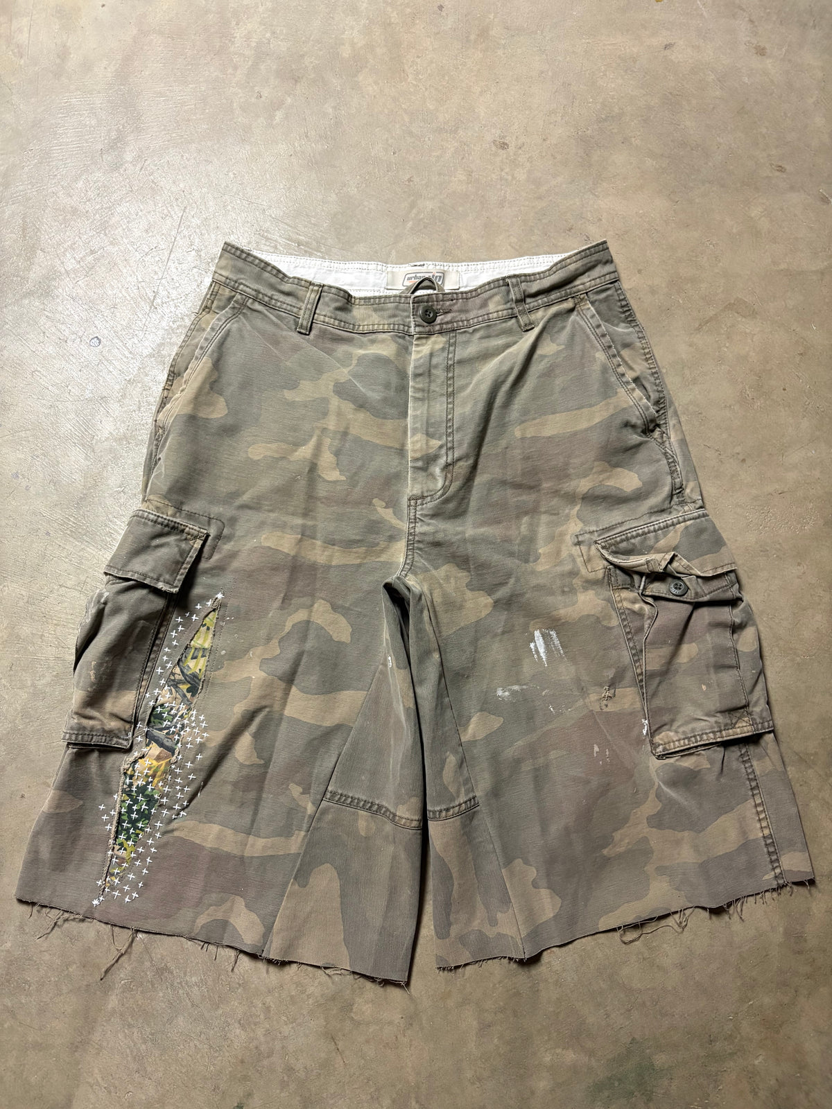 Vintage Sashiko-Repaired Camo Short - 30
