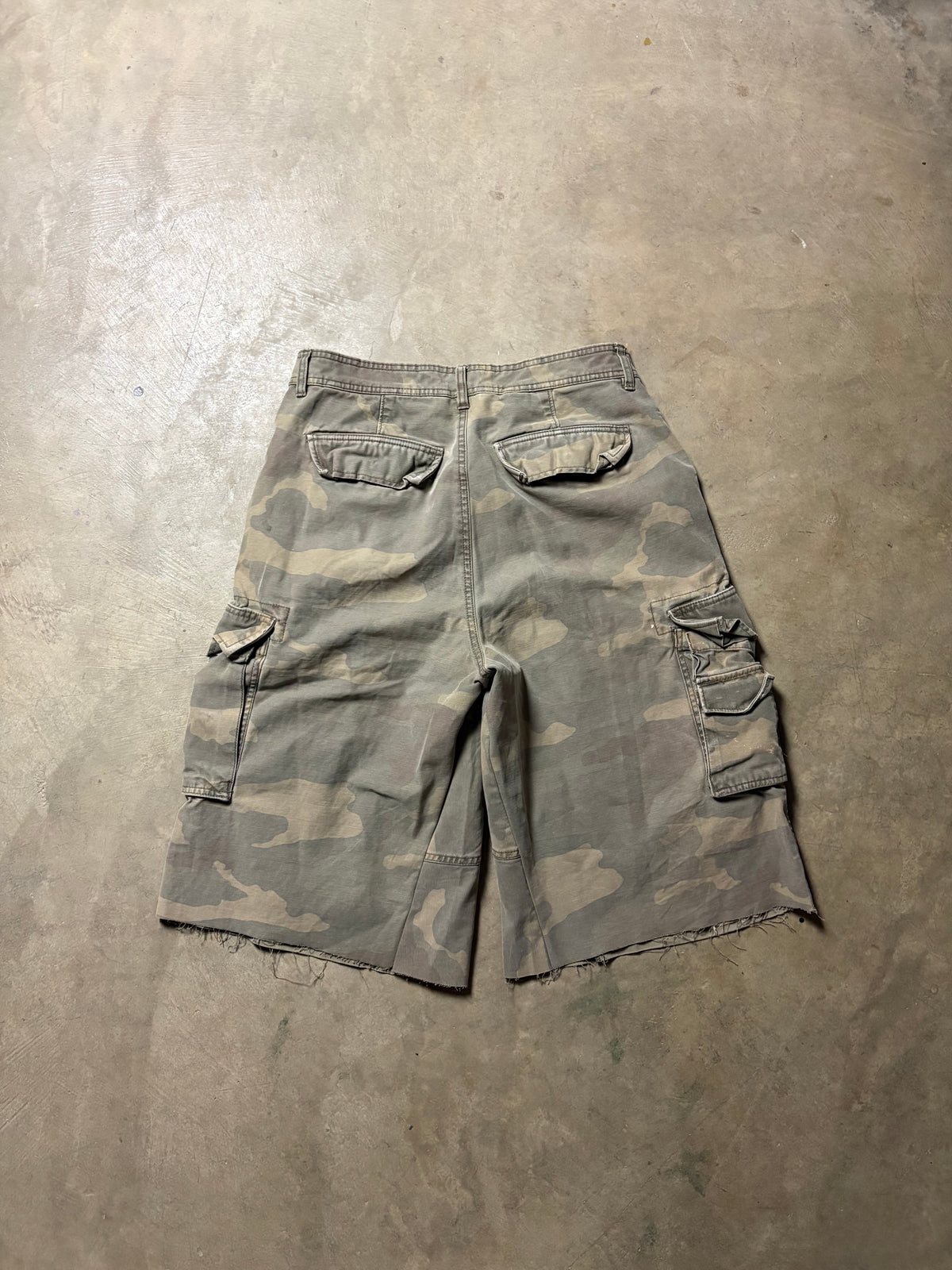 Vintage Sashiko-Repaired Camo Short - 30