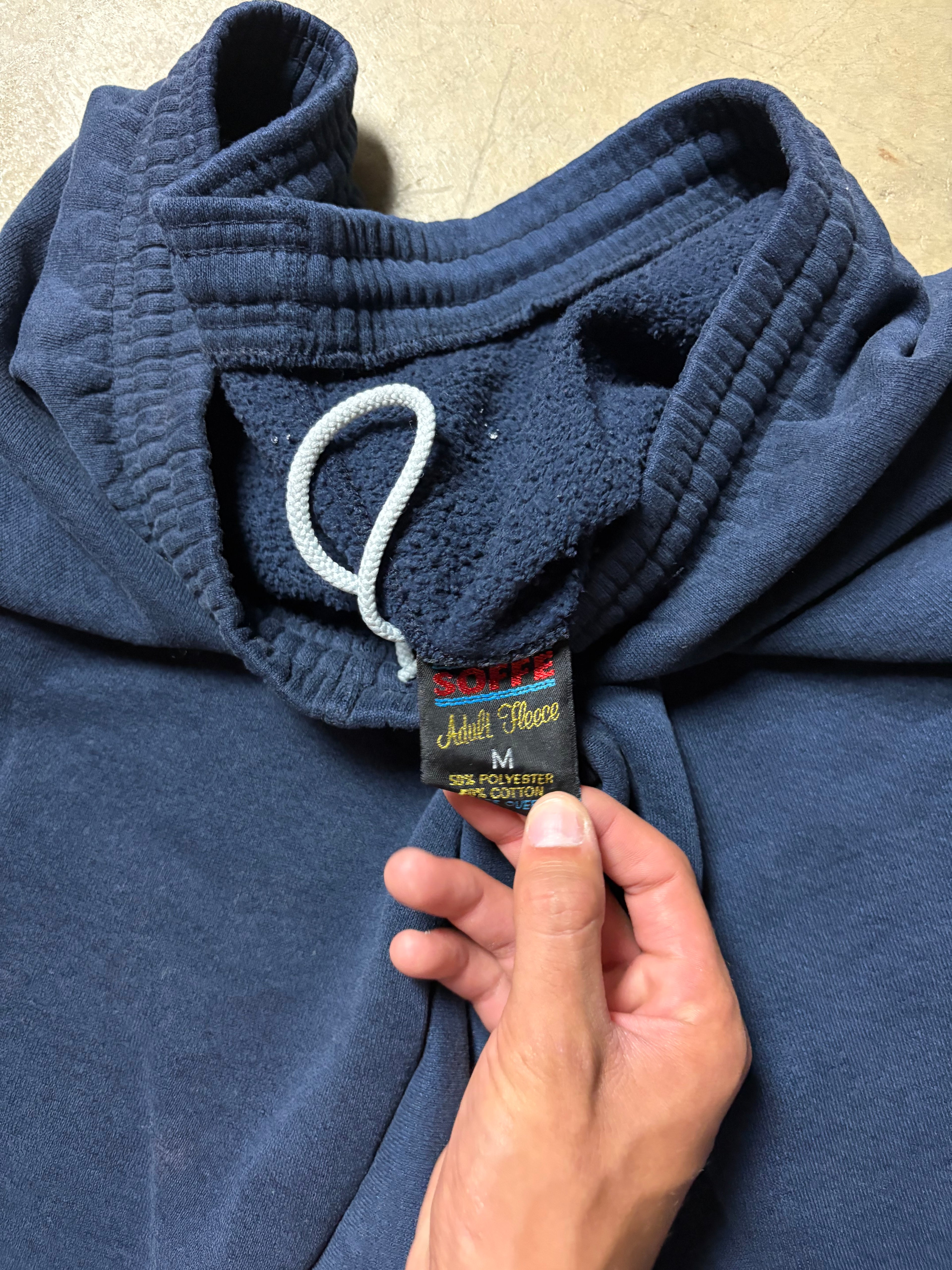 Vintage Navy 3/4 Baggy Sweatshort - M