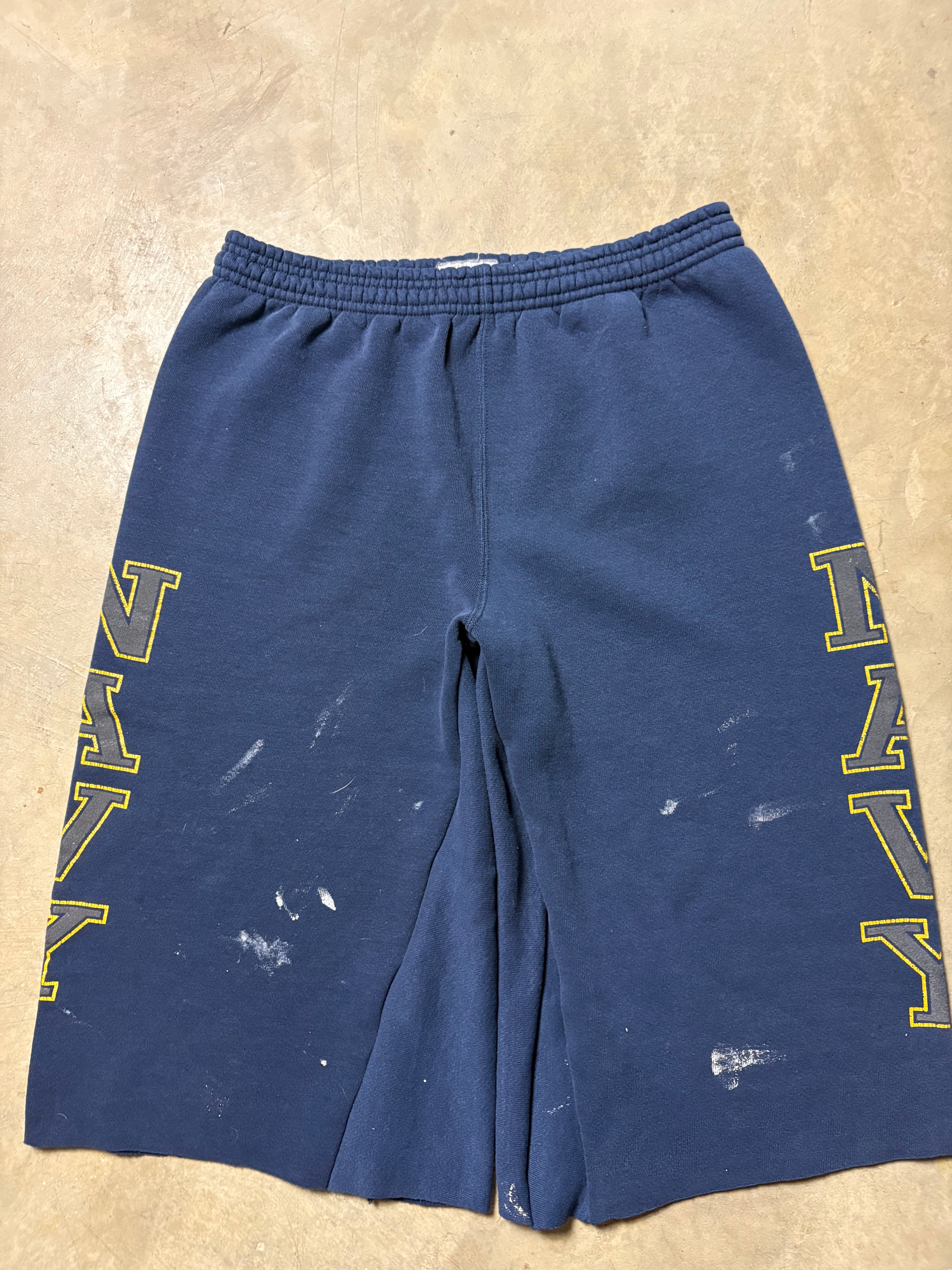 Vintage Navy 3/4 Paint Splattered  Baggy Sweatshort - M