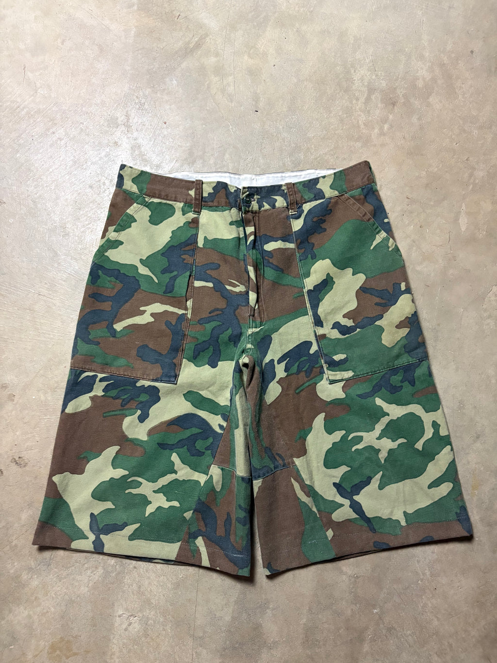 Vintage Military Camo 3/4 Short - 34