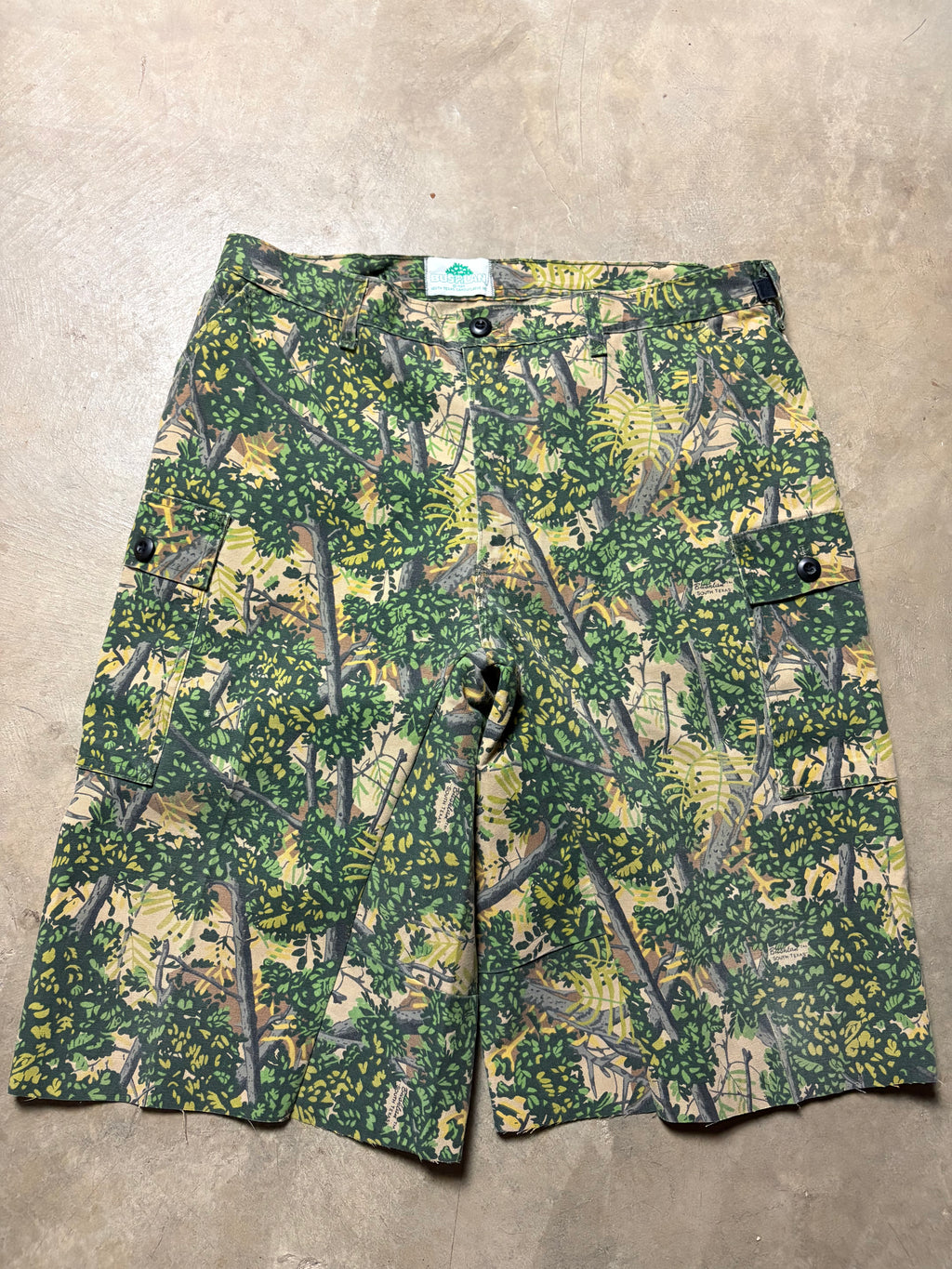 Vintage Japanese Tree Camo 3/4 Short - 36