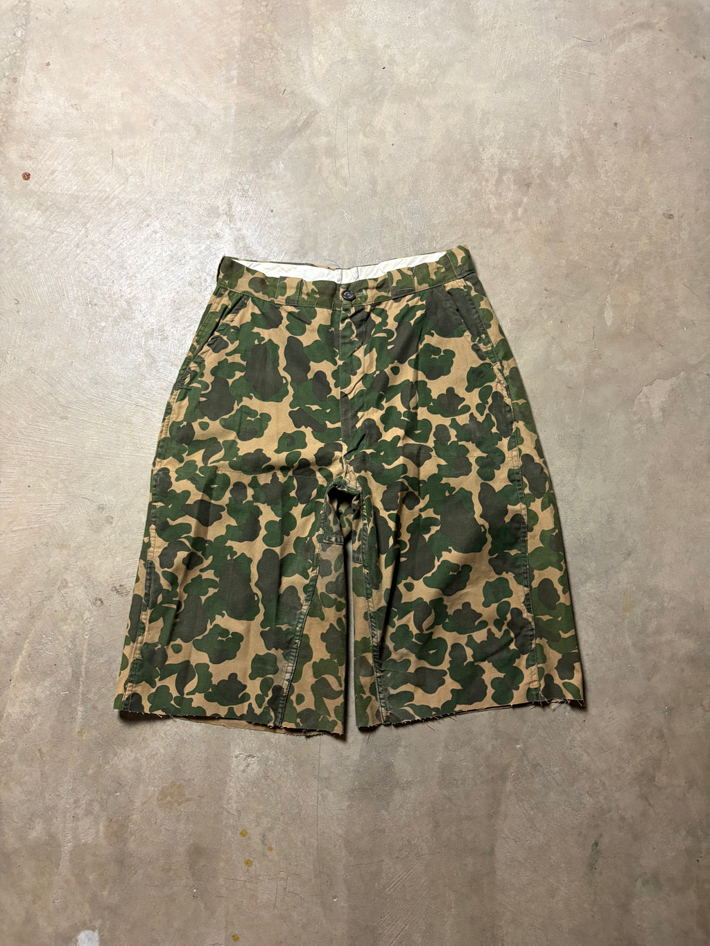 Vintage Duck Camo 3/4 Short - 30