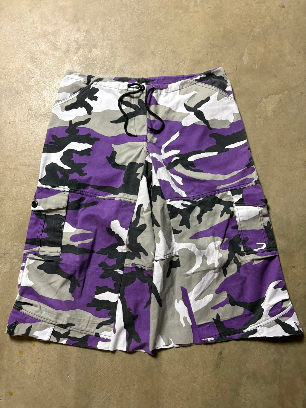 Vintage Purple Military Camo 3/4 Short - 34