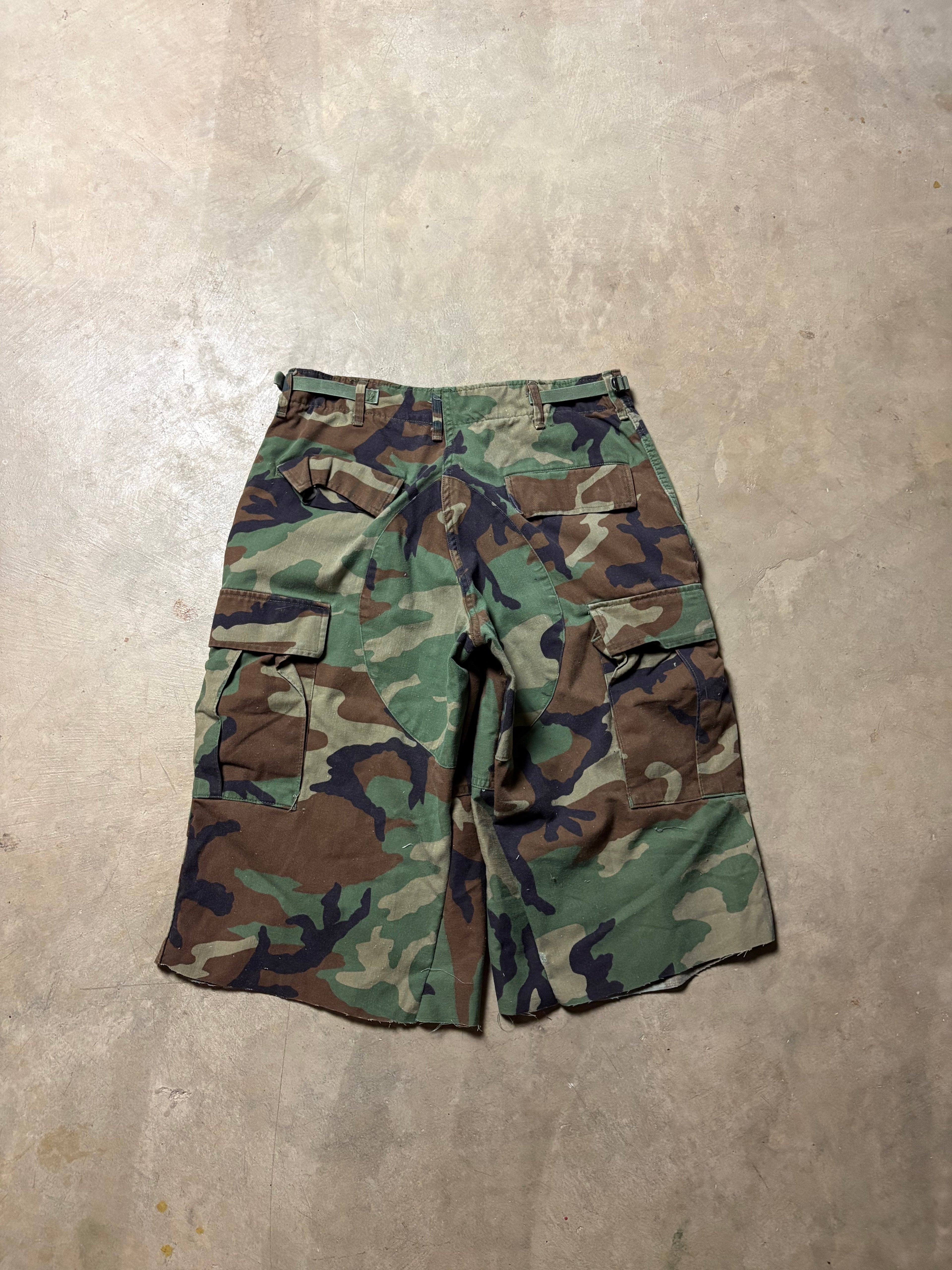 Vintage Distressed  Military Camo 3/4 Short - 30