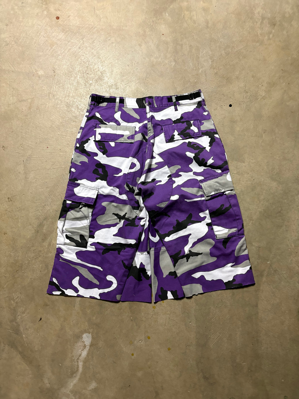 Vintage Purple Military Camo 3/4 Short - 32