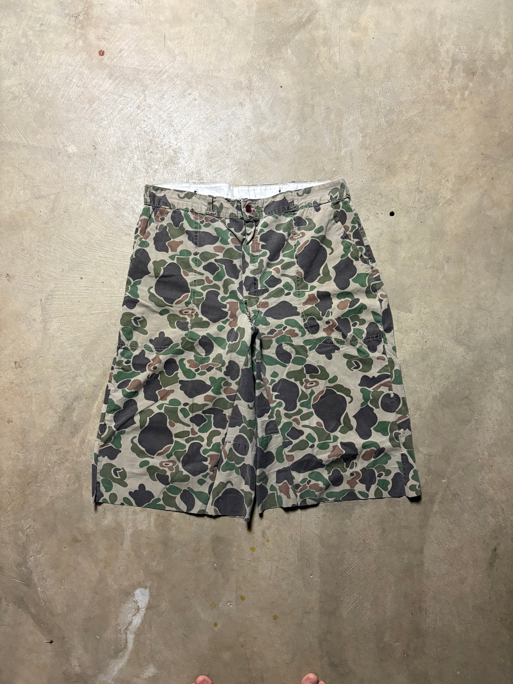 Vintage Frogskin Camo 3/4 Short - 34