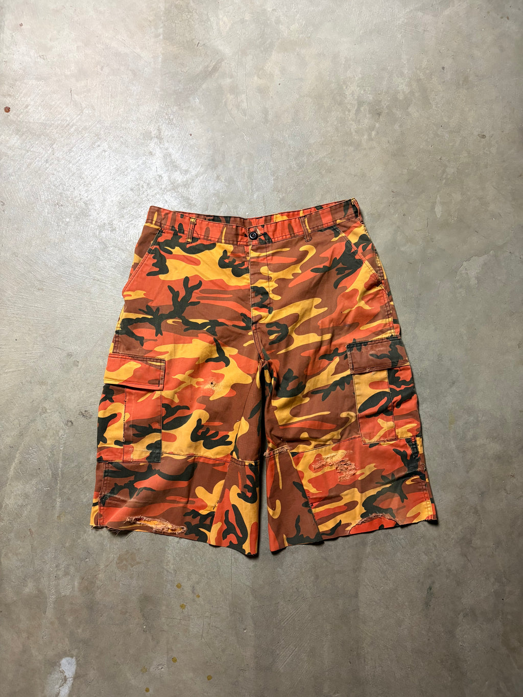 Vintage Orange Dustressed Military Camo 3/4 Short - 34