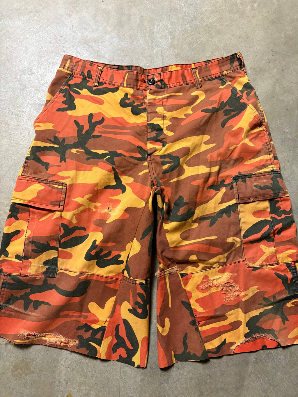 Vintage Orange Dustressed Military Camo 3/4 Short - 34