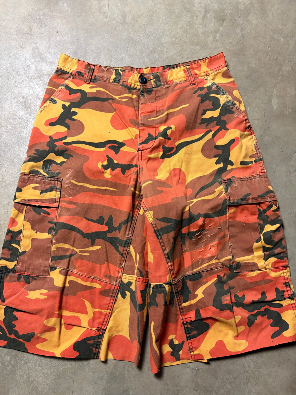 Vintage Orange Dustressed Military Camo 3/4 Short - 30