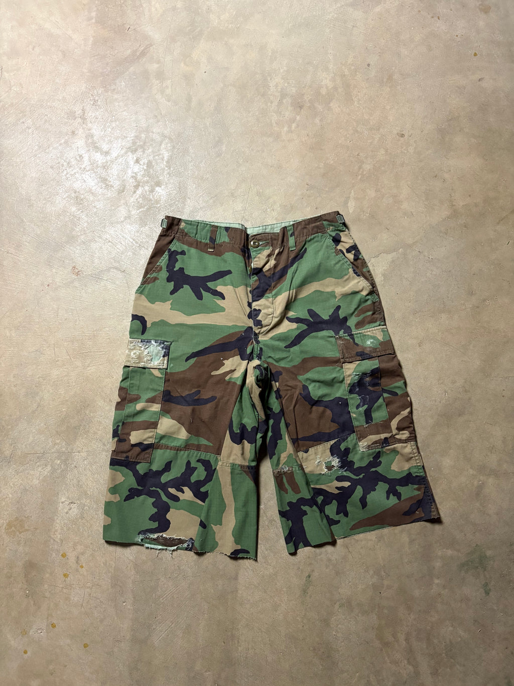 Vintage Military Camo 3/4 Short - 32