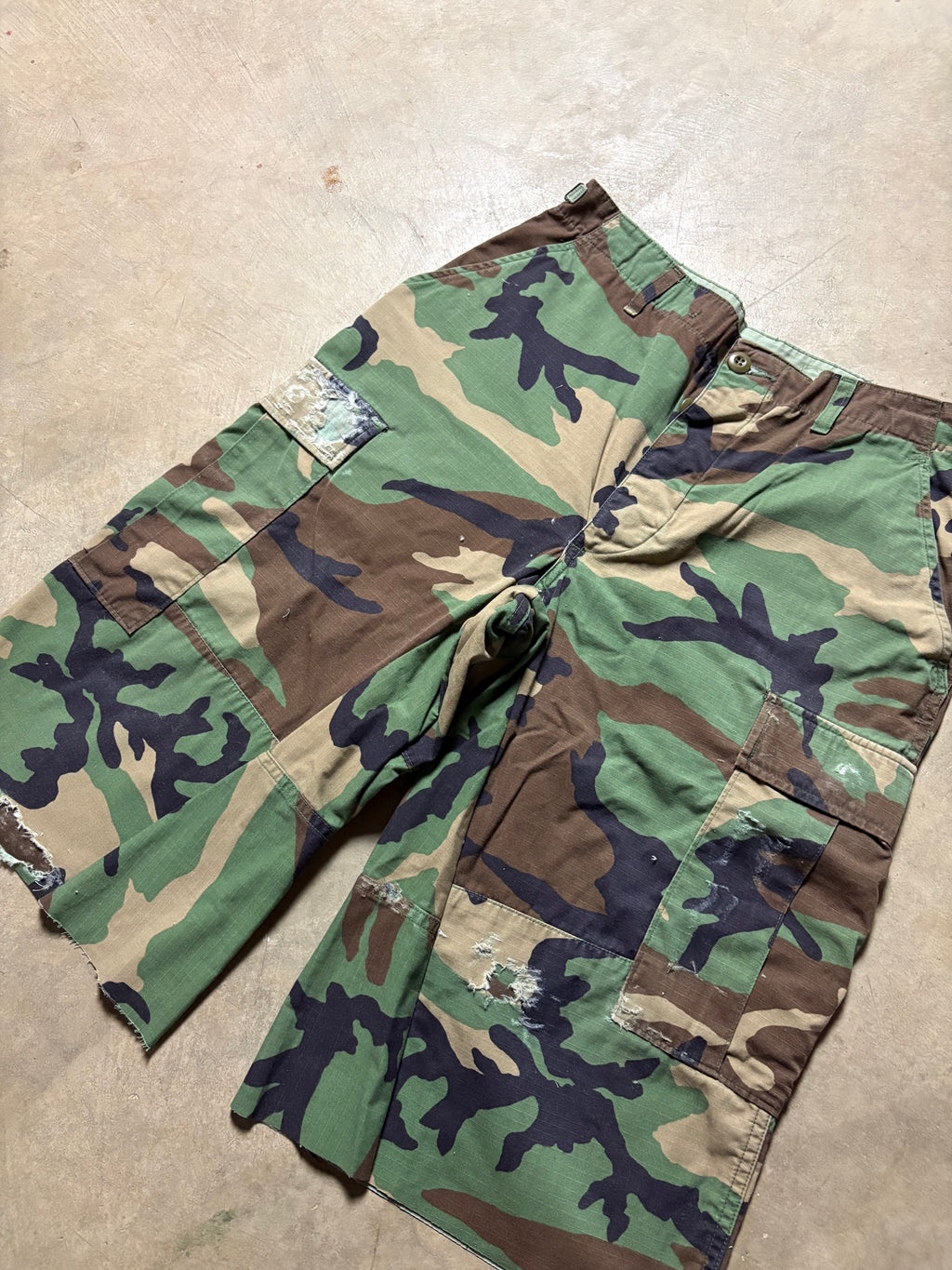 Vintage Military Camo 3/4 Short - 32