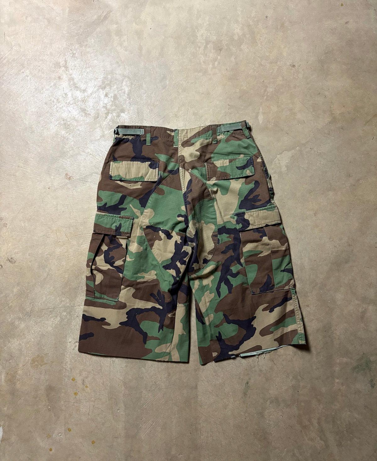 Vintage Military Camo 3/4 Short - 32