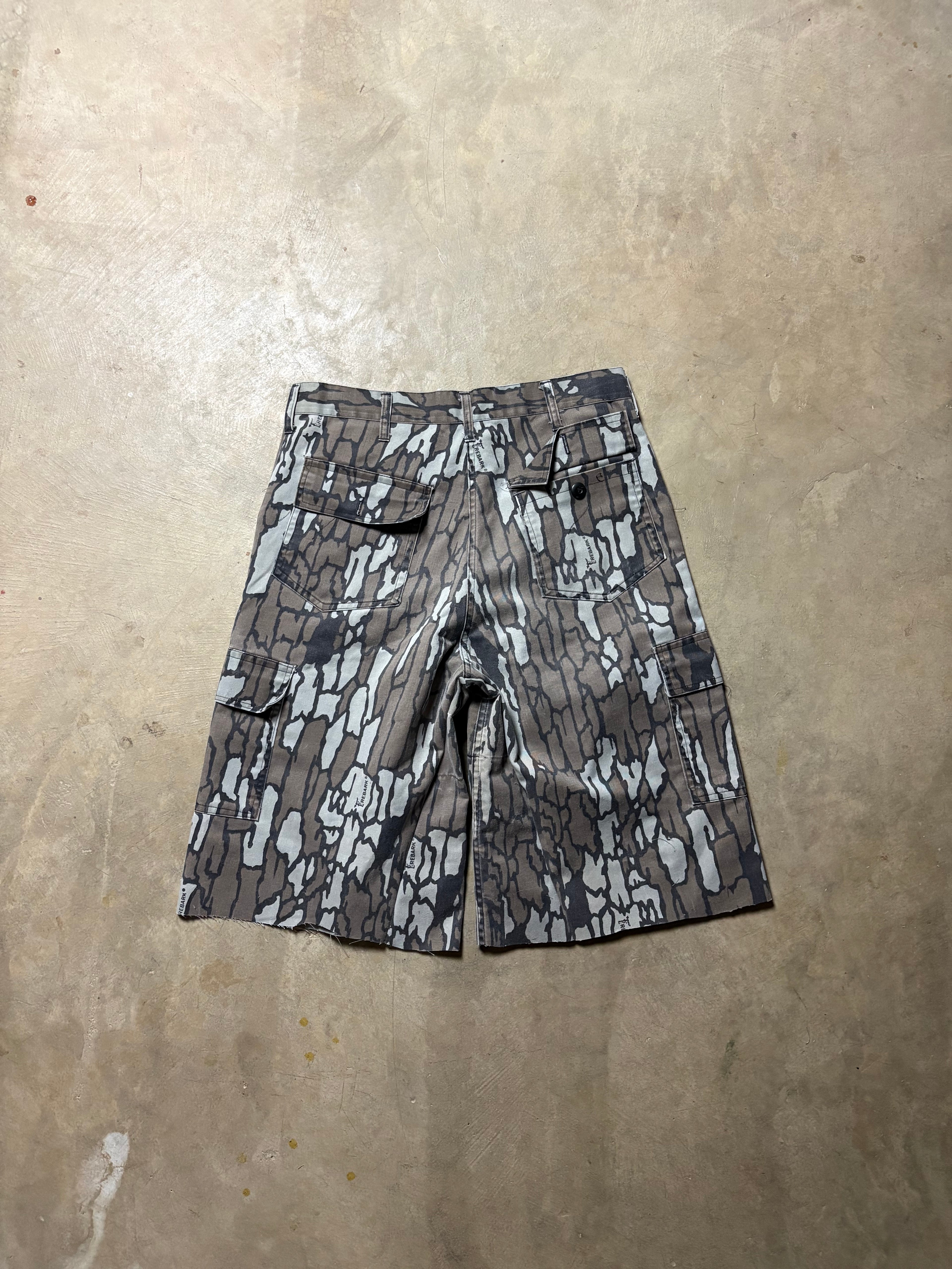 Vintage Mossy Camo 3/4 Short - 32