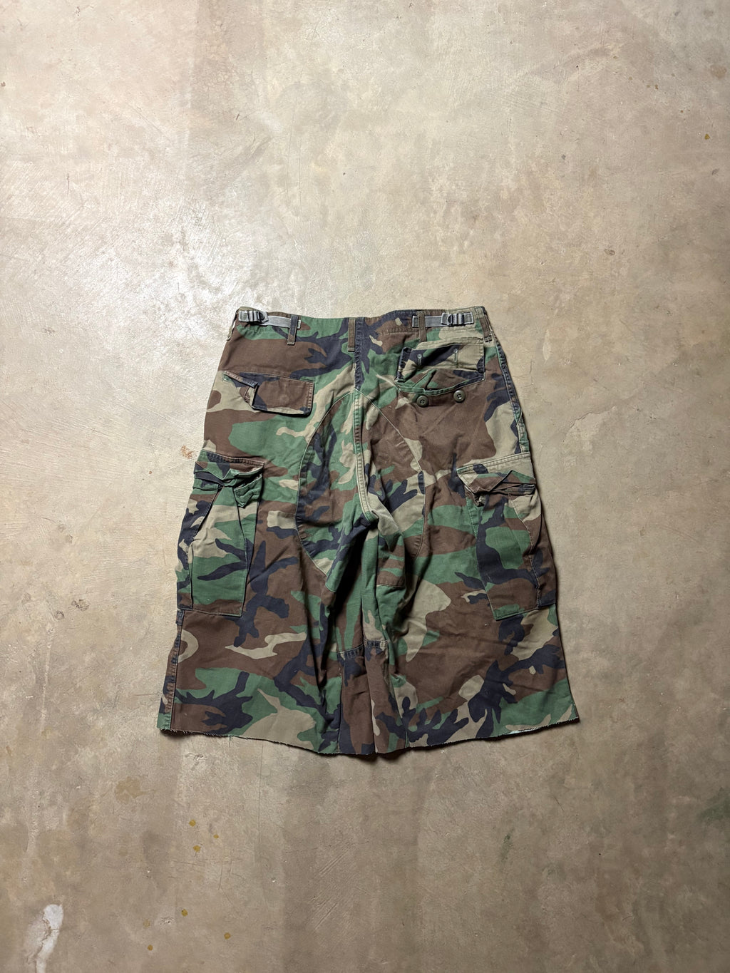 Vintage Military Camo 3/4 Short - 32