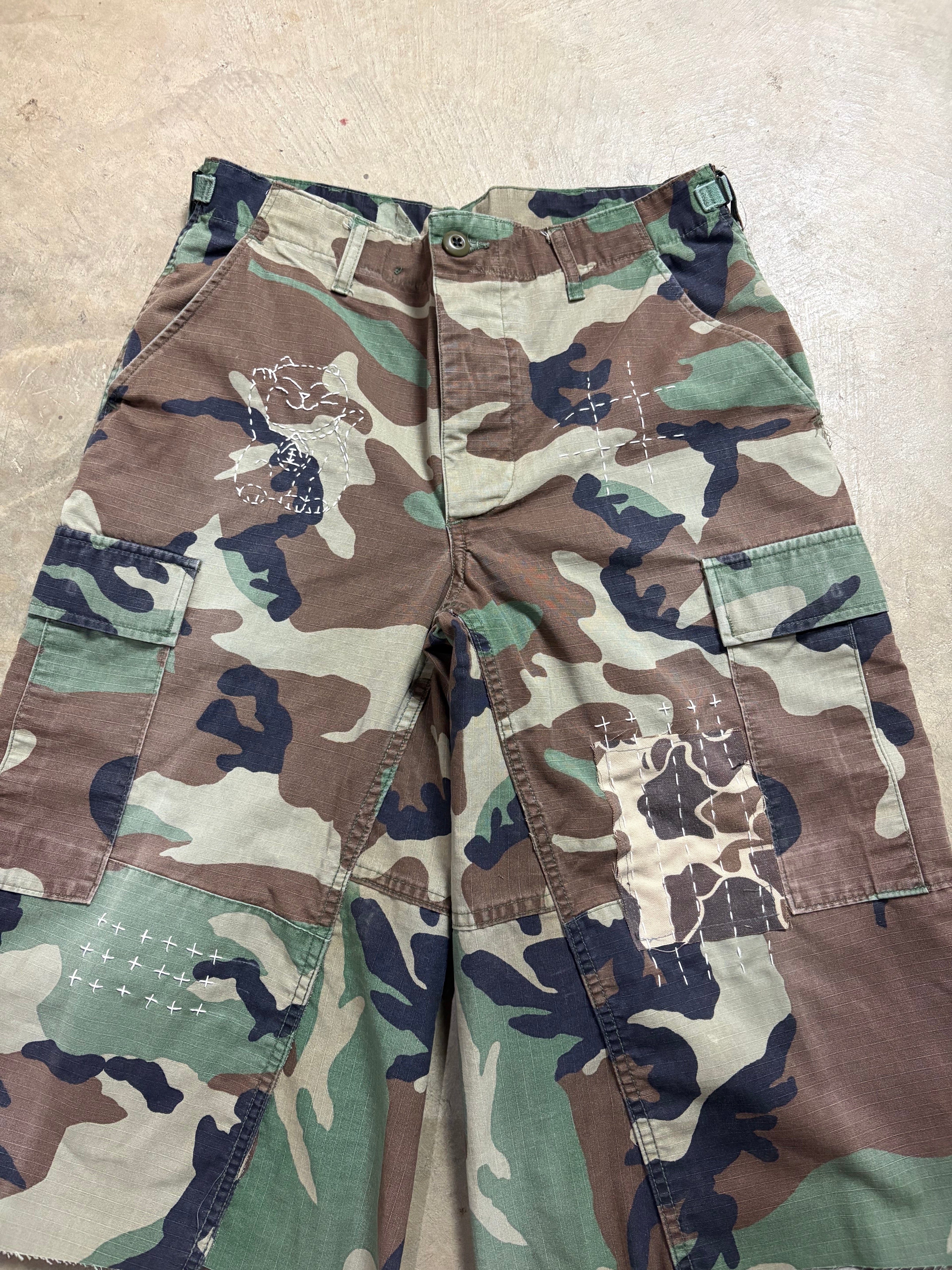 Vintage Faded Cat Sashiko-Repaired Military Camo Short - 30