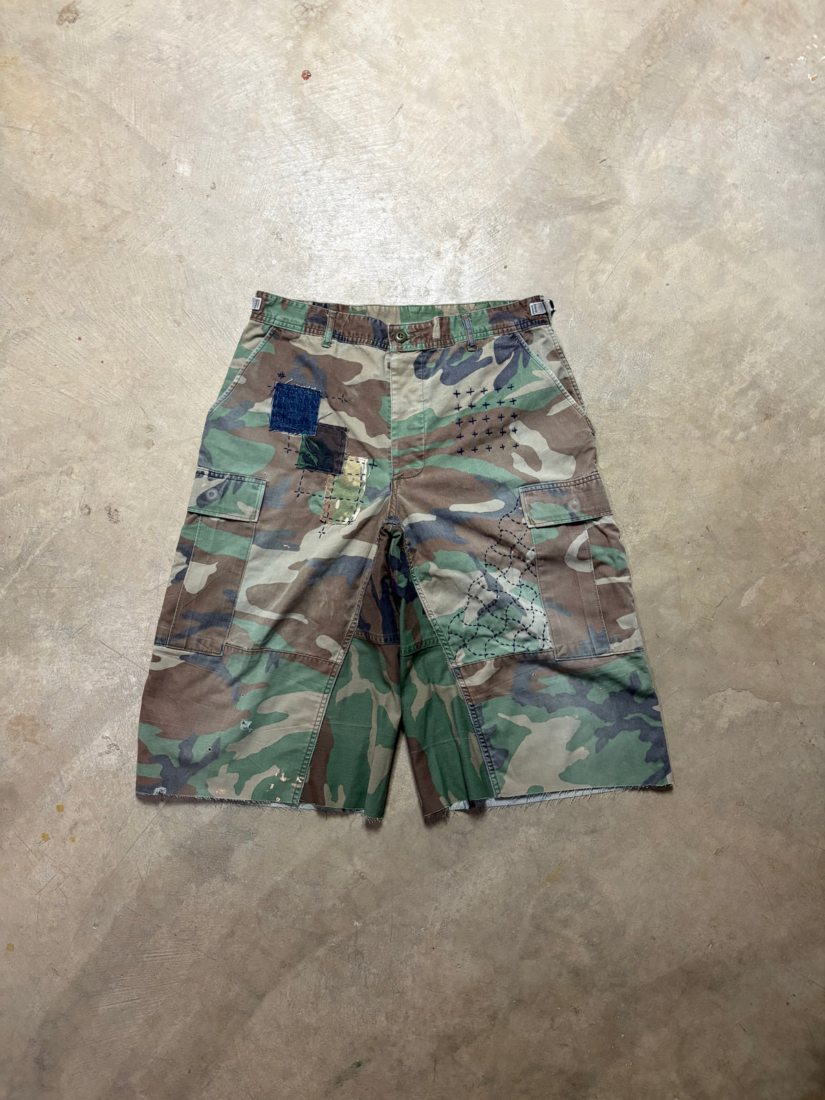 Vintage Faded Sashiko-Repaired Military Camo Short - 32