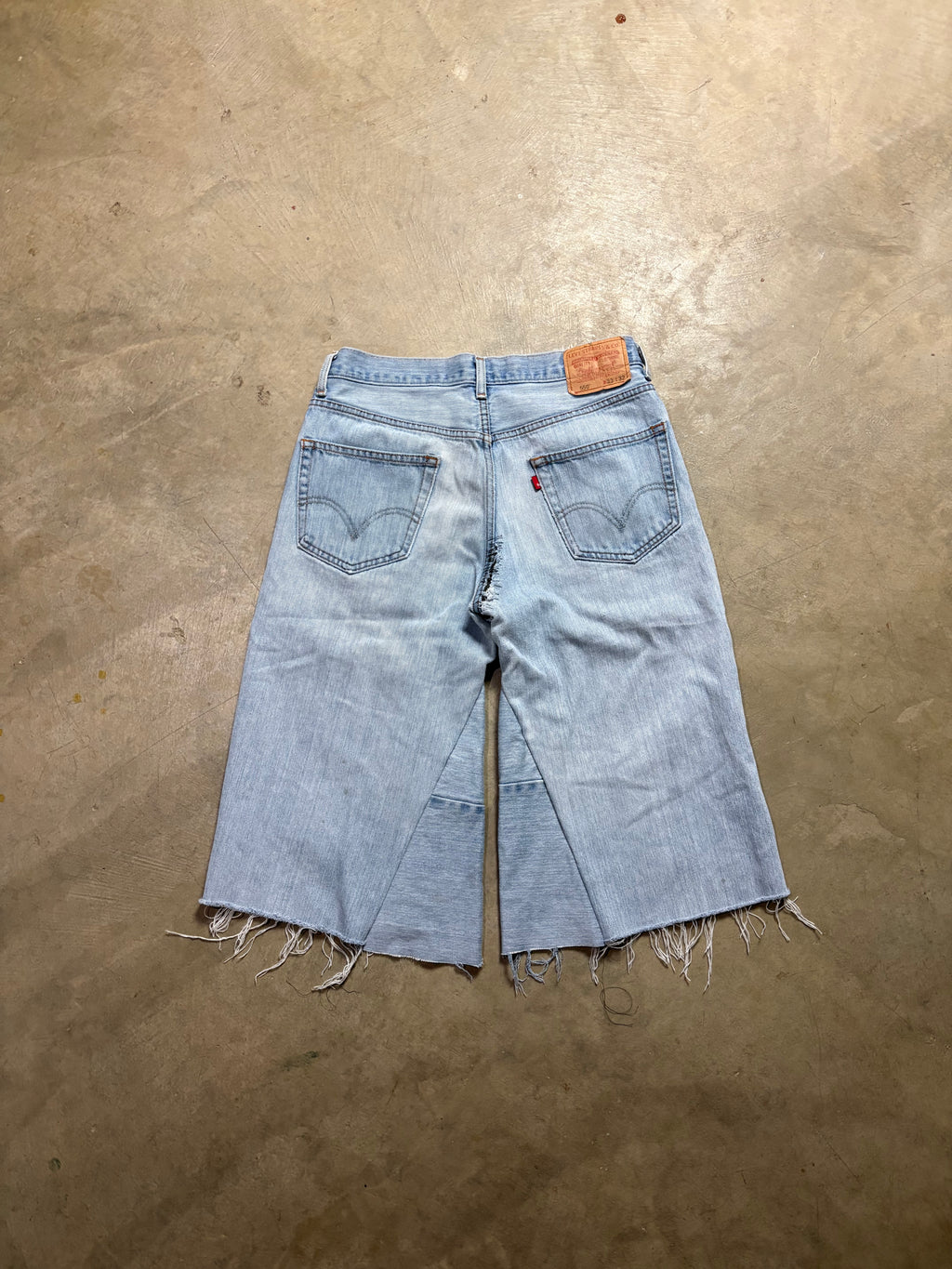 Vintage Distressed Denim 3/4 Short - 33