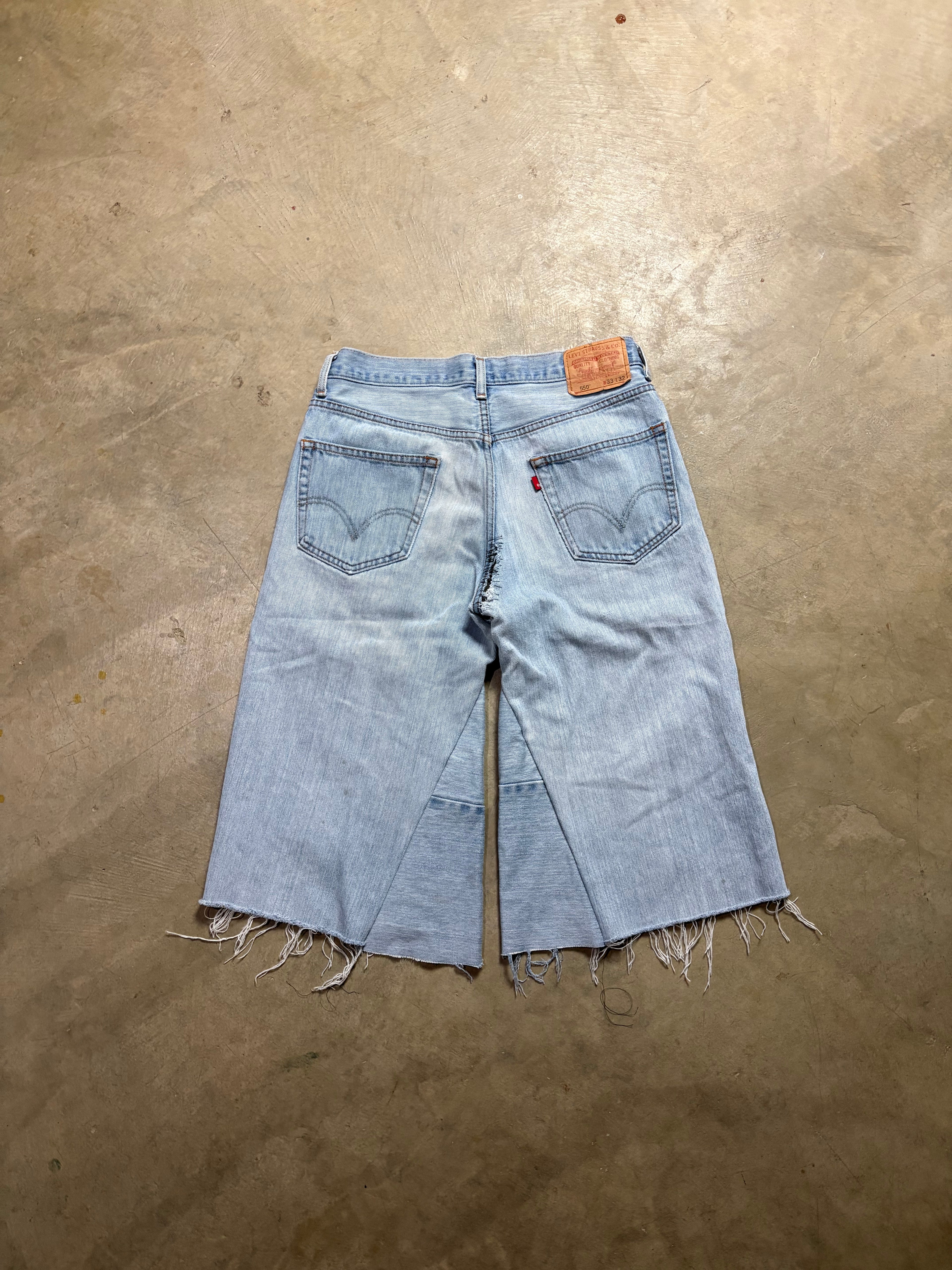 Vintage Distressed Denim 3/4 Short - 33